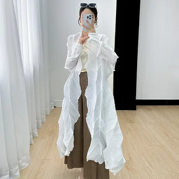 2023 Весна Miyake Ручной работы Плиссированный тренч для женщин Длинная однотонная складчатая ветровка Женская модная одежда